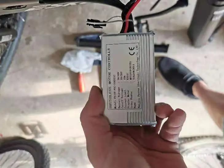 Kefe nélküli motorvezérlő FH308-FOC-5SKD21C, 36/48 V 15 A (Macwheel)