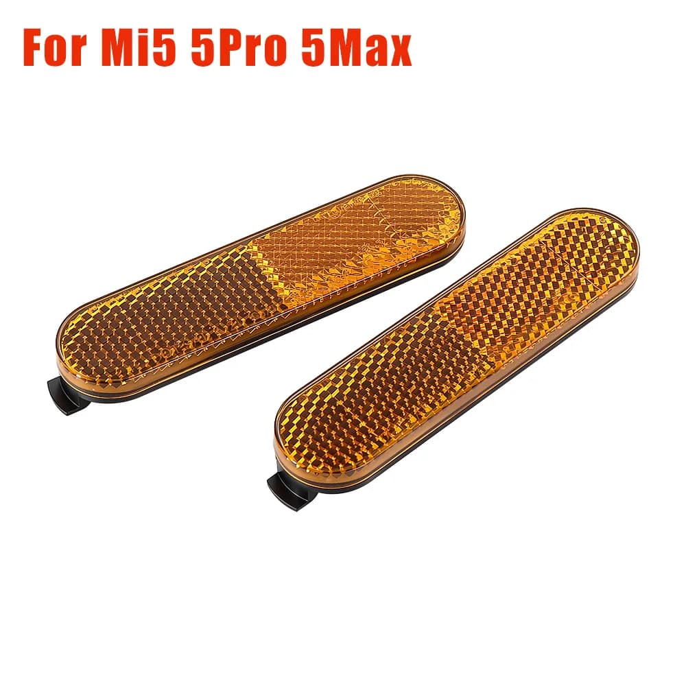Hátsó kerékburkolat fényvisszaverővel Xiaomi 5, 5 Pro, 5 Max rollerhez – 5 5Pro 5Max