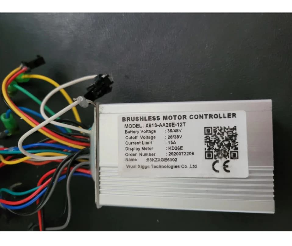 Kefe nélküli motorvezérlő 3-AA26E-12T Ancheer e-bike-hoz, 36/48 V 15 A (KD26E)
