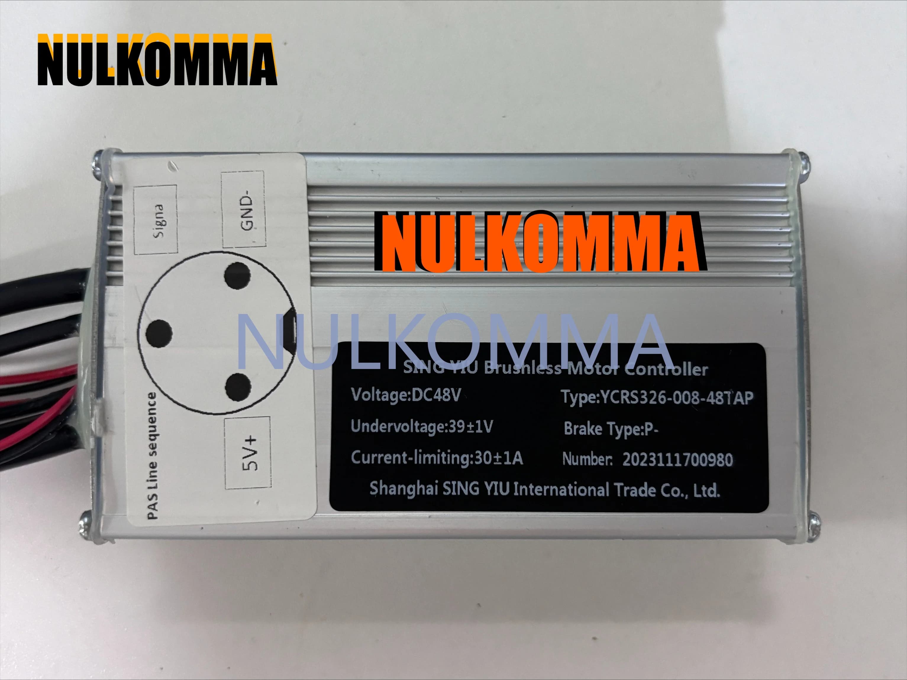 Kefe nélküli motorvezérlő YCRS326-008-48TAP, 48 V 30 A (2. kivitel)