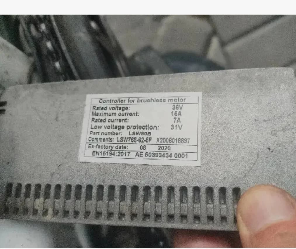Kefe nélküli motorvezérlő LSW768-62-6F RidStar e-bike-hoz, 36 V 15 A