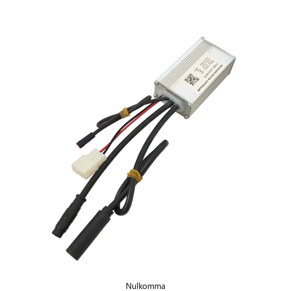 Kefe nélküli motorvezérlő X032-AA018, 36 V 16 A (2HAO, 2. kivitel)
